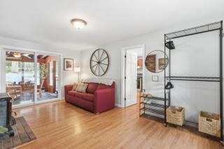 Spacious Family Retreat with Lake Access! - 3