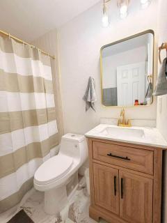 Cozy 3BR 2BA coastal home near beaches marinas - 3