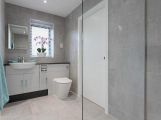 The Retreat - Ukc3845 - 9