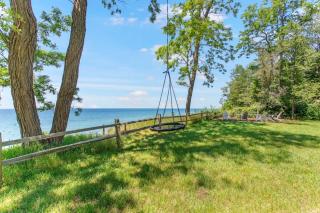 Blackstone on the Bluff with Lake Views Historic Home Family Friendly - 1