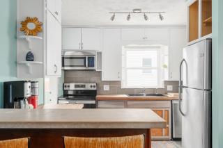 Northside Cottage - Perfect Indy Location-Family Friendly - 8