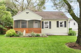 Northside Cottage - Perfect Indy Location-Family Friendly - 6