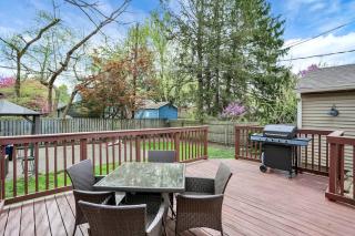 Broad Ripple Falcon Crestview Bungalow-Family Friendly - 5