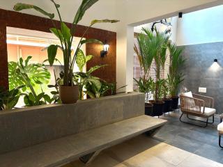 Ultra Luxury 1BHK with Private Jacuzzi - Minutes from Candolim Beach - 5