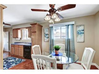 Spacious 4BR Near Convention Center-Family Friendly - 6