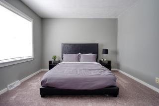 Childrens Musuem - Spacious - Free Parking- Family Friendly - 4