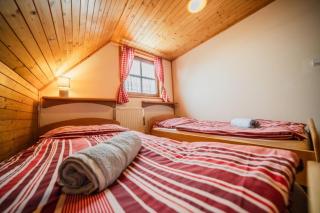 Chatyliptov-Drevenice s 3 spálňami Jasná Liptovská Mara - 7