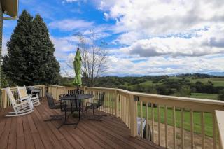 Serenity with Mountain Views 3BR Deckside Views - 1
