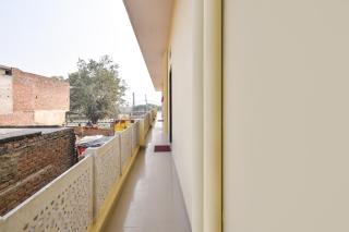 Hotel O by OYO Shree Raj Palace Kukas - 0