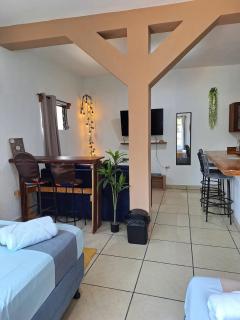 Surfcity - AC - WiFi - Coastal Paradise SV - 2