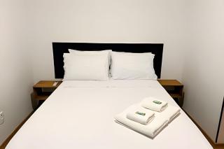 Apto com sacada e churrasqueira - 7