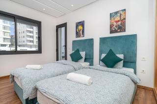 bright and modern apartment - 1