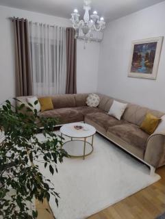Lovely apartment - Ljupki stan - 0