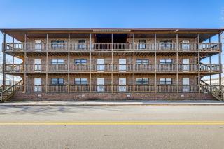Walk to Ocean City Beach! Cozy Couples Retreat - 8