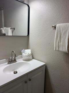 Longmont Lodge and RV Park - 7