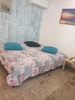 Luxury Lake - Center House - 6