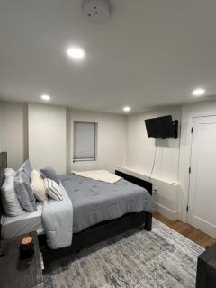 East Boston Apartment - 5
