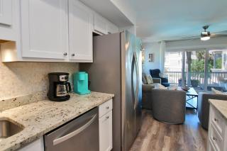 Laguna Bella B4 by Youngs Suncoast - 2