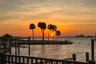Private Beach & Pool Access! Fort Myers Getaway - 7