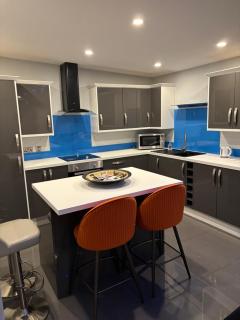 The halfway house - 4