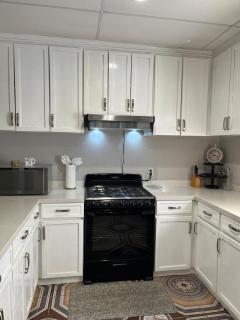 Pleasant Vacation Home - 3