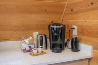 Doc Roy's Legacy on Fish Lake by NW Comfy Cabins - 1