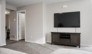 Idaho Falls Cozy Townhome Getaway Suites #1 - 2