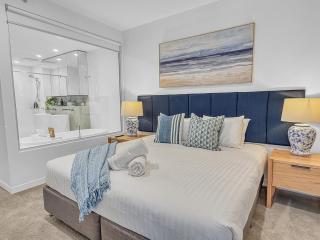 Luxury High Rise Living Oracle Tower 2 Level 30 - 2