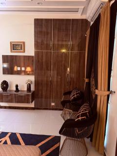 Living Link 2BHK Ground Floor Private Valancia Town - 1