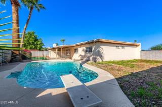 North E Phx Sleeps 8, home w pool, near Scottsdale - 0