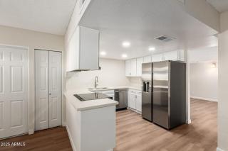 North E Phx Sleeps 8, home w pool, near Scottsdale - 8