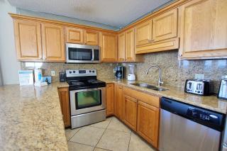 Phoenix East 1201 by Youngs Suncoast - 1