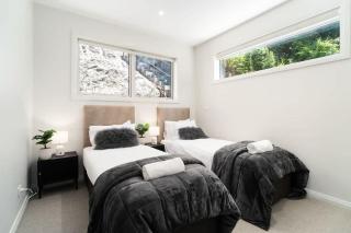 10B Level 1 - Spectacular Views Spa & Deck - 3