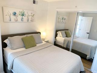 Comfy Cozy 2BD-2BA apt in Federal Hill - 6