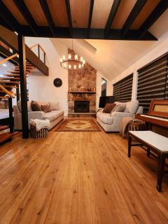 Pocono Ski Home Fire Pit Game Room EV - 6