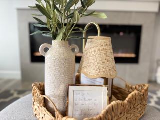 Family Friendly GarageFireplace Sleeps 8 - 3