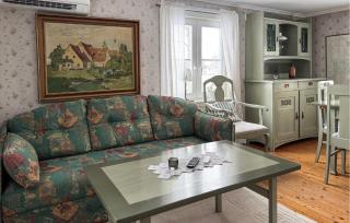 Beautiful Home In Urshult With Lake View - 7