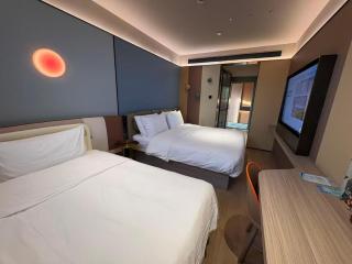 Orange Hotel Shanghai New International Expo Centre - 3