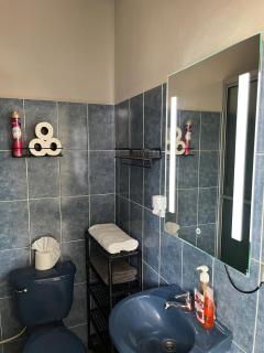 Pleasant Vacation Home - 4