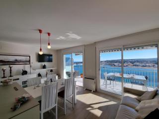 Encantador apartamento a 100m de la playa con terraza y piscina - HISP-236-203 - 5