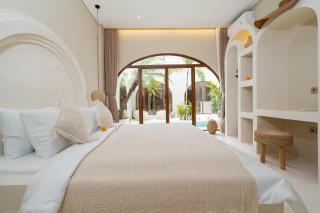 Villa Athenis - Stylish 2BR Mediterranean-Inspired Villa with Private Pool in Canggu - 8