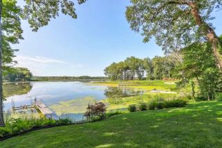 The SaugaBuck House - River Front Lux Home with Hot Tub - Family Friendly - 6