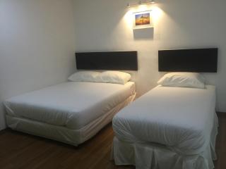 Apple Inn Hotel - 9