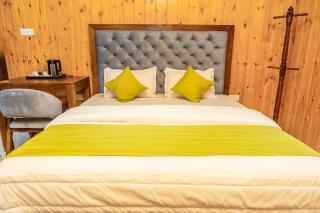 Galaxy Holiday Inn - 4