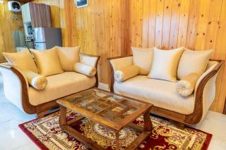 Galaxy Holiday Inn - 2