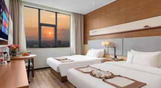 JTOUR Inn Yulin Railway Station Industrial Products Market - 4