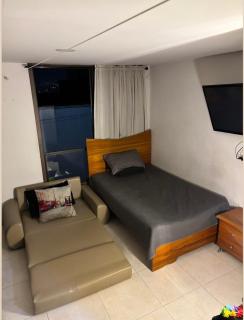 Aparta estudio hasta para 4 personas Max - 1