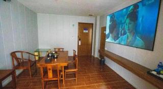 Borrman Hotel Shaoguan Century East Street Fengcai Building - 1