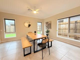 New 4-Bedroom Family Home with Carpark in Griffin - 2