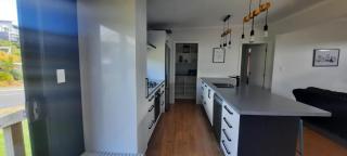 Perfect Getaway in Raglan - 1